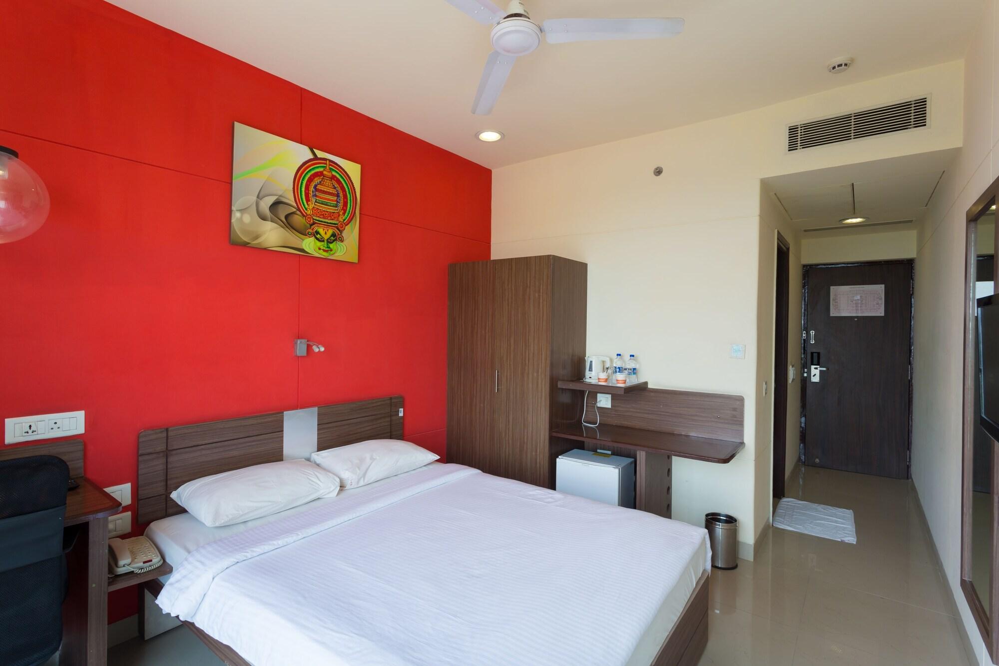 Chennai Hotel Екстериор снимка