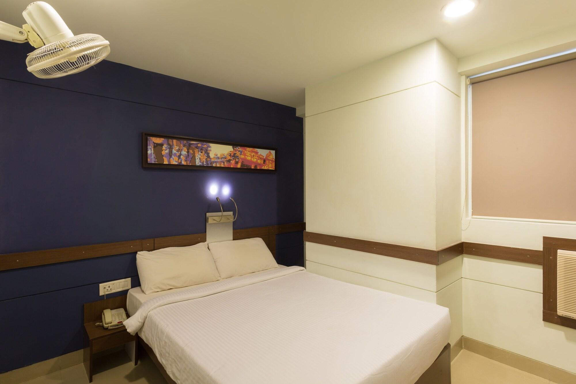 Chennai Hotel Екстериор снимка