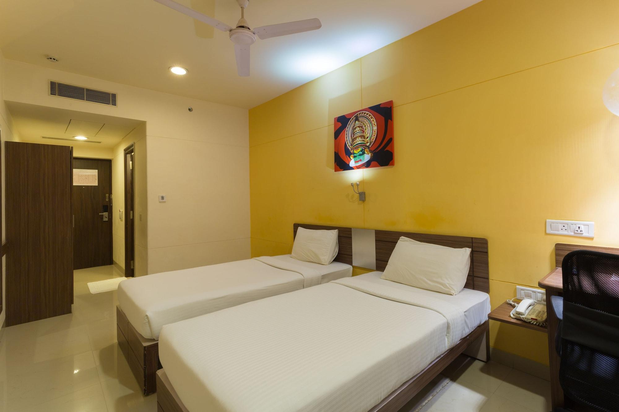Chennai Hotel Екстериор снимка