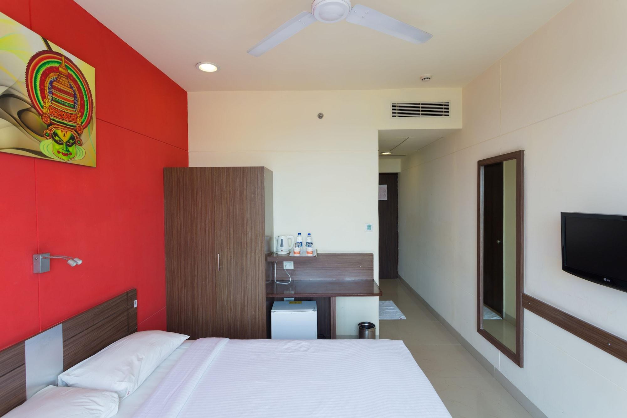 Chennai Hotel Екстериор снимка