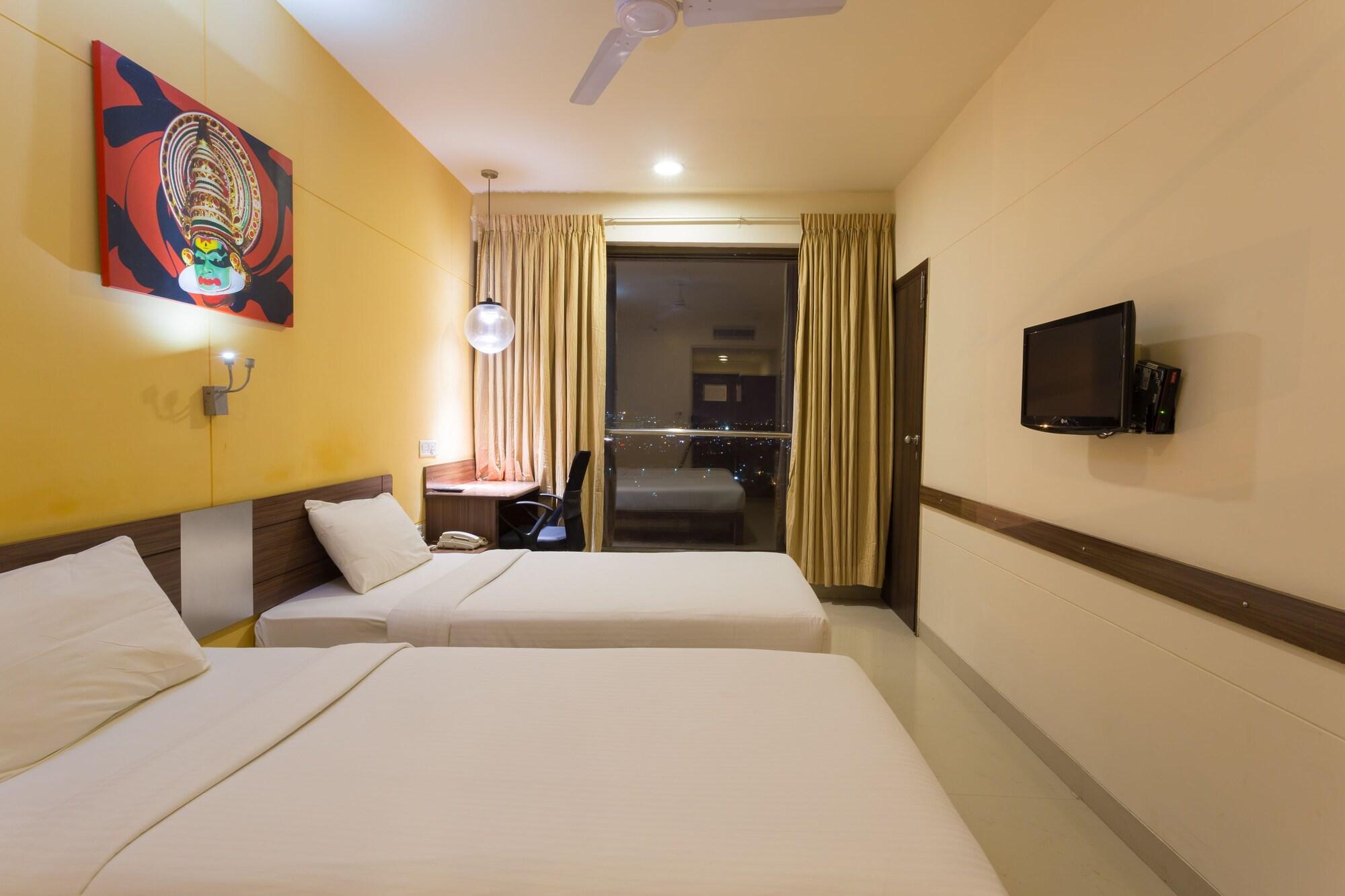 Chennai Hotel Екстериор снимка