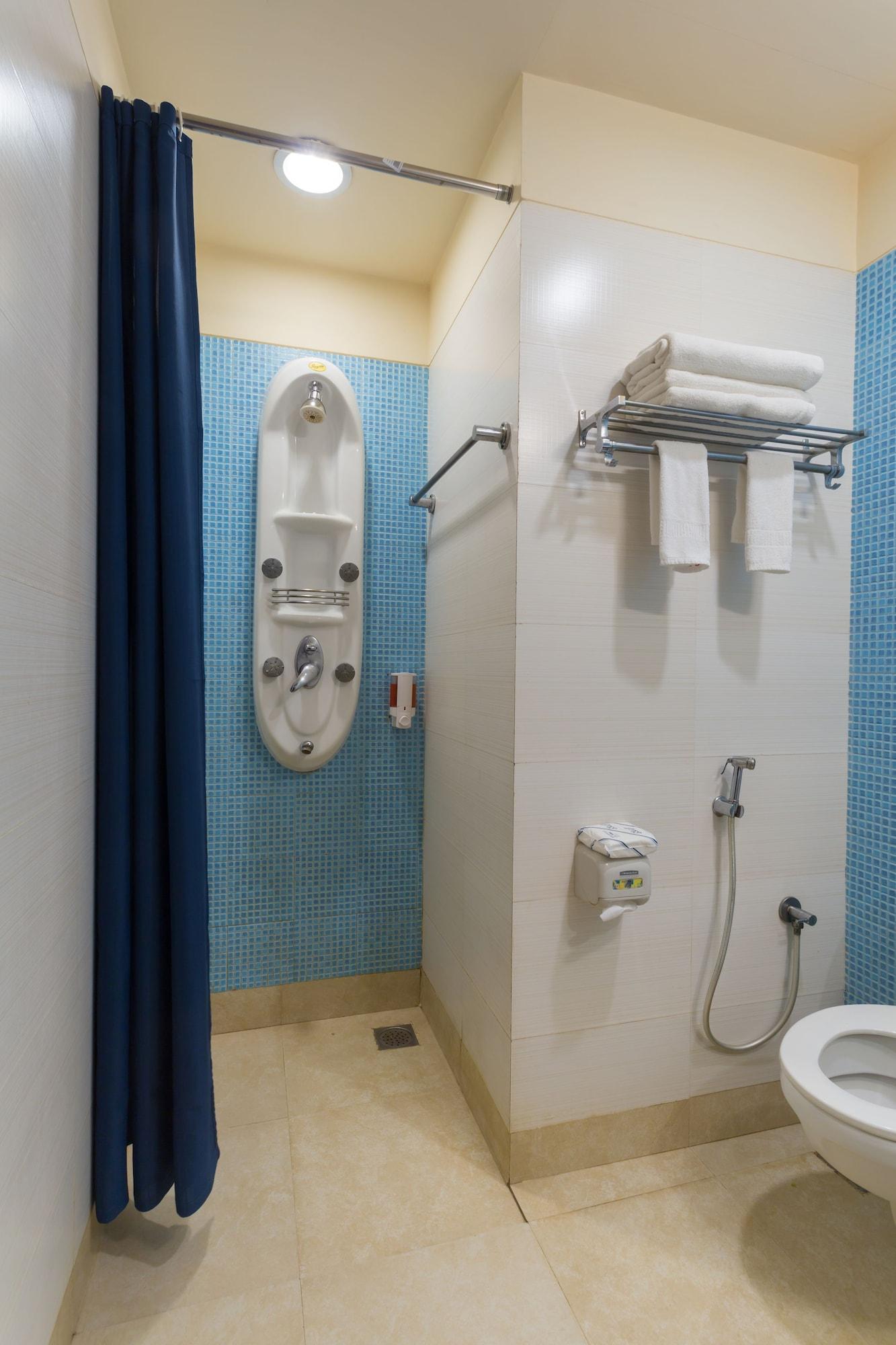 Chennai Hotel Екстериор снимка