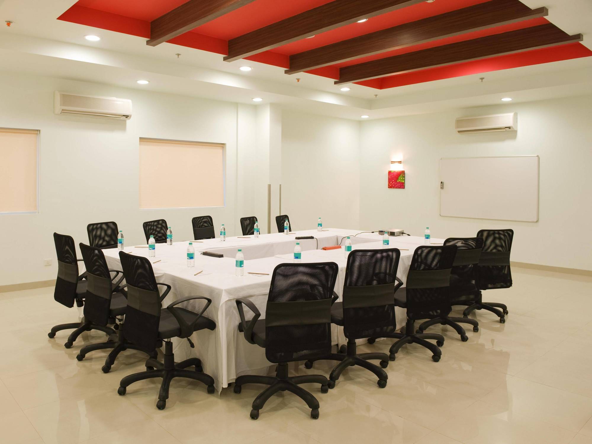 Chennai Hotel Екстериор снимка